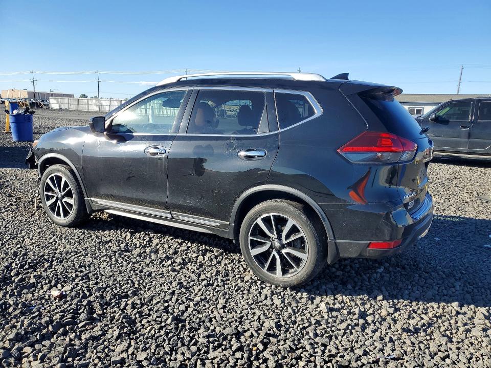 70945216 :رقم المزاد ، JN8AT2MV7JW326667 vin ، 2018 Nissan Rogue مزاد بيع
