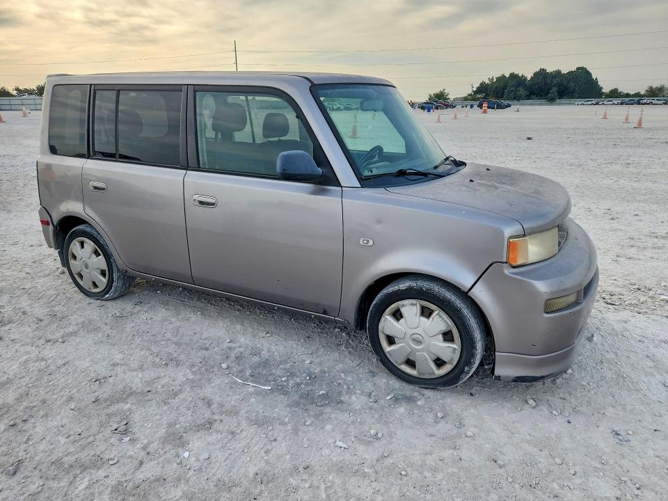 71048256 :رقم المزاد ، JTLKT324264094826 vin ، 2006 Scion Xb مزاد بيع
