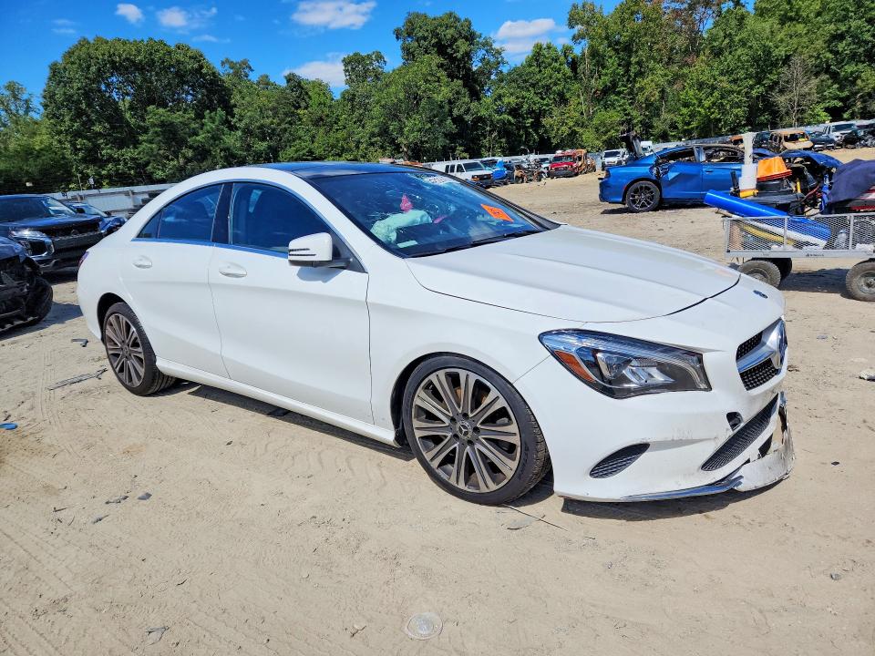 68280576 :رقم المزاد ، WDDSJ4EB8JN645528 vin ، 2018 Mercedes-benz Cla مزاد بيع