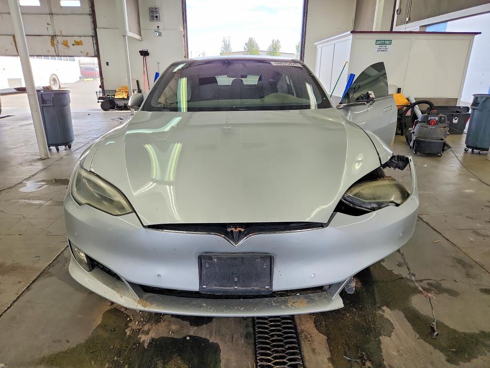 Продаж на аукціоні авто 2018 Tesla Model S, vin: 5YJSA1E23JF247408, номер лоту: 68675426