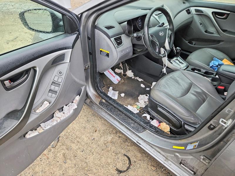 70142626 :رقم المزاد ، 5NPDH4AE2CH140747 vin ، 2012 Hyundai Elantra مزاد بيع