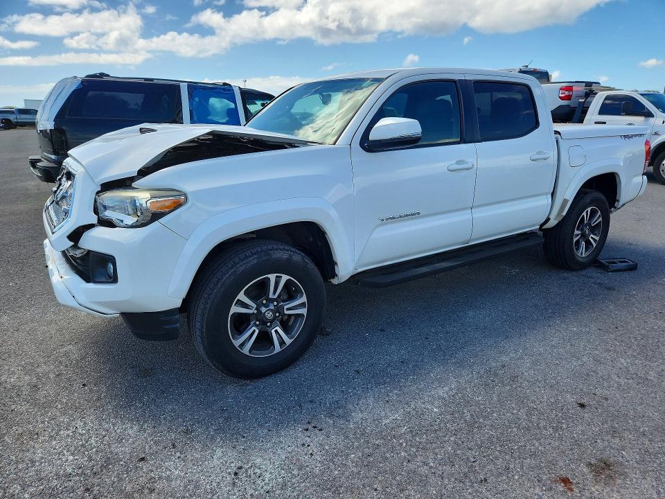 Aukcja sprzedaży 2017 Toyota Tacoma, vin: 3TMAZ5CN7HM040390, numer aukcji: 67126576