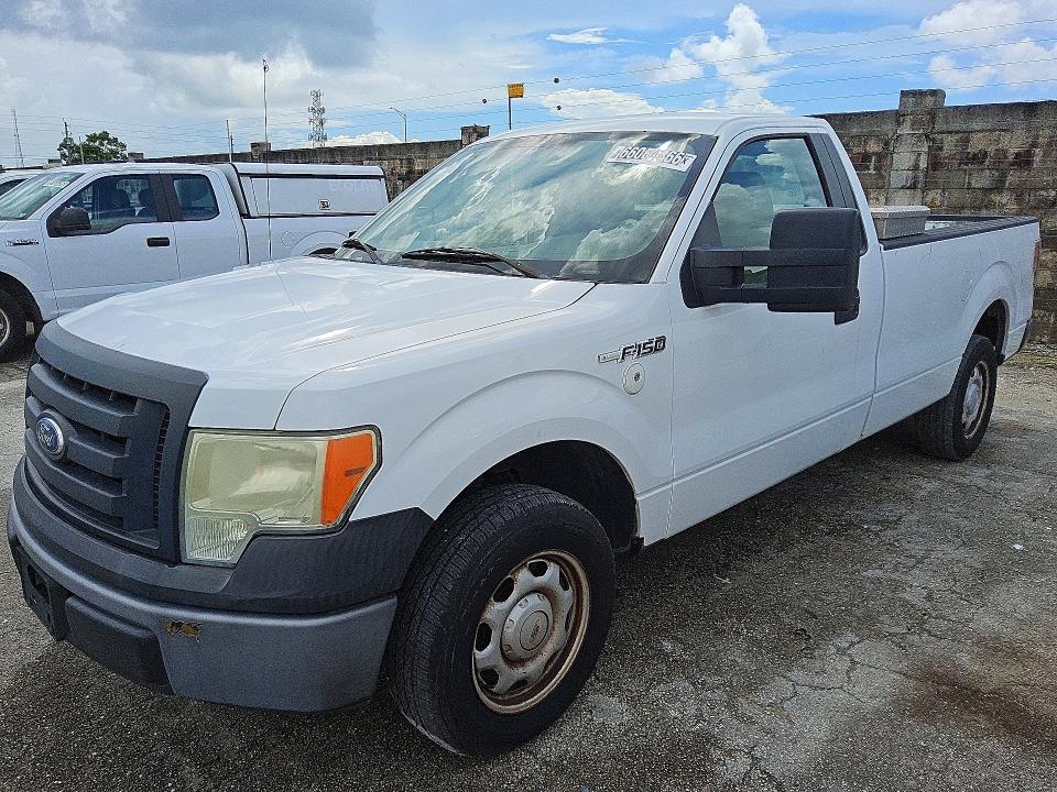 66064866 :رقم المزاد ، 1FTMF1CWXAKC33105 vin ، 2010 Ford F150 مزاد بيع