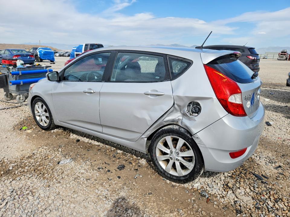 Продажа на аукционе авто 2012 Hyundai Accent, vin: KMHCU5AE2CU017688, номер лота: 69233016