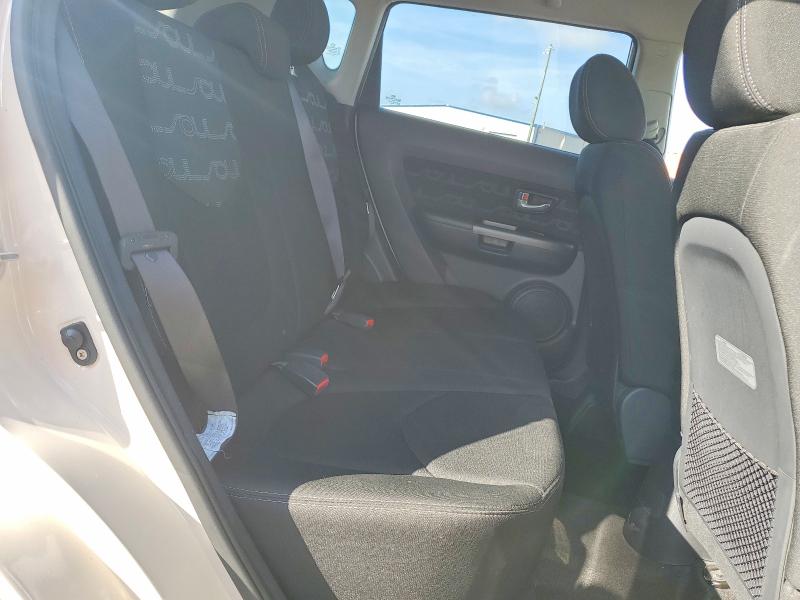 68979246 :رقم المزاد ، KNDJT2A61D7775334 vin ، 2013 Kia Soul مزاد بيع