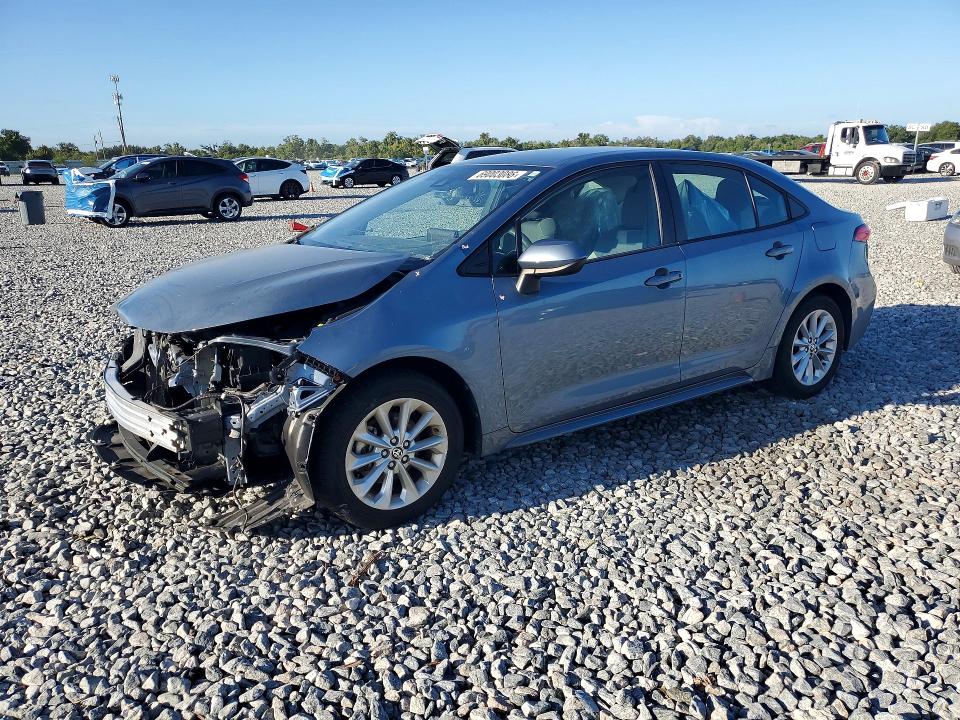 69003086 :رقم المزاد ، 5YFVPMAE1NP294508 vin ، 2022 Toyota Corolla مزاد بيع