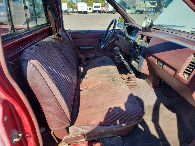 69368256 :رقم المزاد ، 1N6SD11S5NC326849 vin ، 1992 Nissan Truck مزاد بيع
