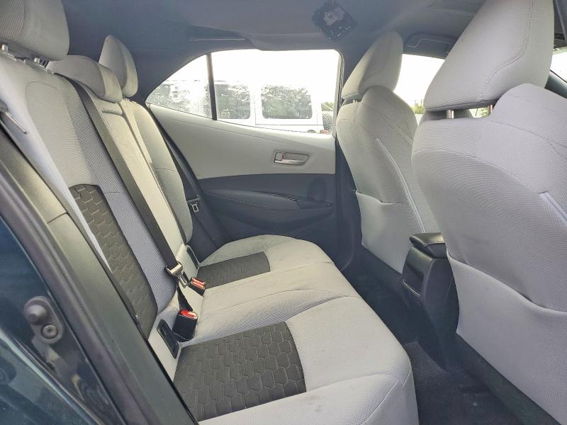 68832166 :رقم المزاد ، JTND4MBE6M3121895 vin ، 2021 Toyota Corolla Hatchback مزاد بيع