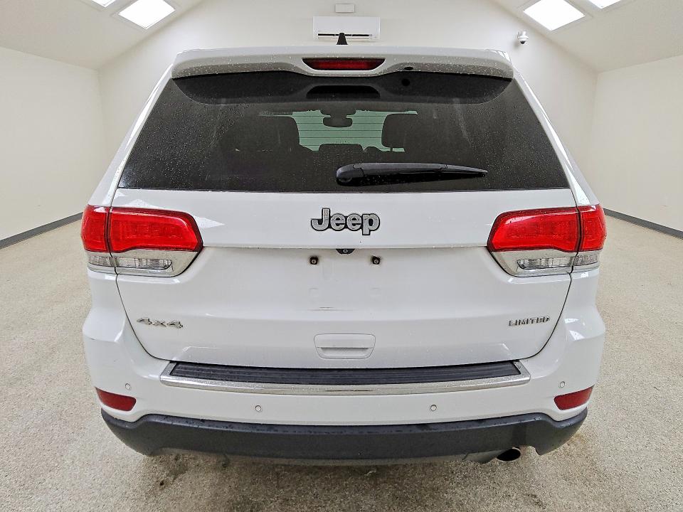 70021636 :رقم المزاد ، 1C4RJFBG4JC207380 vin ، 2018 Jeep Grand Cherokee مزاد بيع