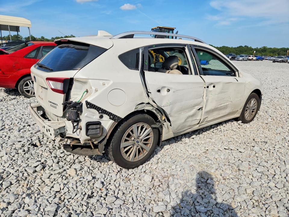 69893236 :رقم المزاد ، 4S3GTAD67H3737460 vin ، 2017 Subaru Impreza مزاد بيع