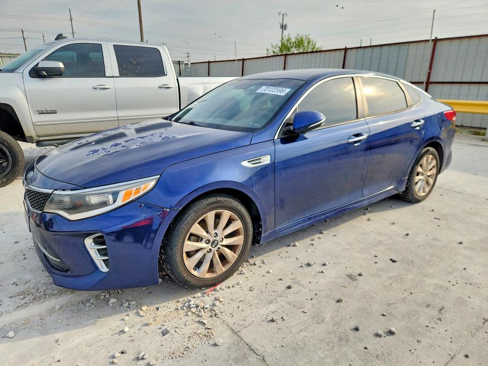 70122596 :رقم المزاد ، 5XXGT4L31HG172471 vin ، 2017 Kia Optima مزاد بيع