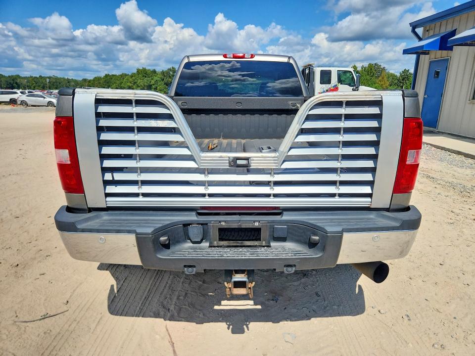 70141166 :رقم المزاد ، 1GTJK33678F174009 vin ، 2008 Gmc Sierra مزاد بيع