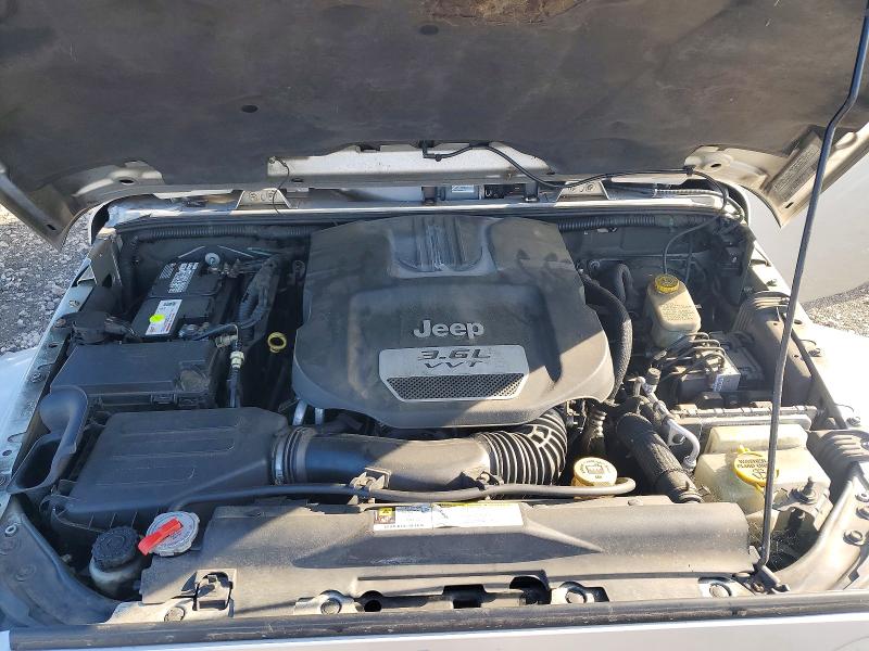 68022416 :رقم المزاد ، 1C4BJWEG7CL123005 vin ، 2012 Jeep Wrangler Unlimited مزاد بيع