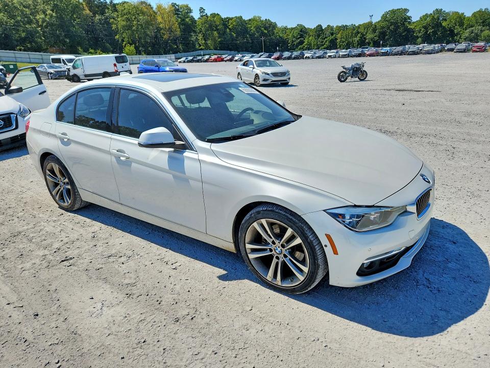 69068266 :رقم المزاد ، WBA8E9G58GNT84016 vin ، 2016 Bmw 328 مزاد بيع