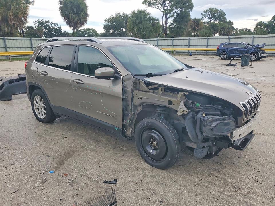 Продажа на аукционе авто 2018 Jeep Cherokee, vin: 1C4PJMCX4JD608769, номер лота: 69593386