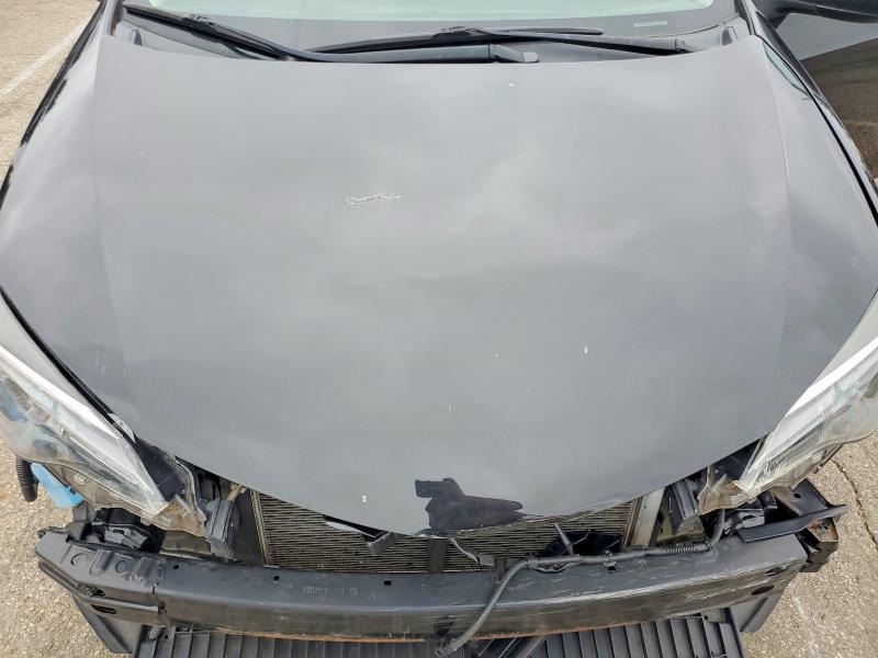 70075256 :رقم المزاد ، 2T1BURHE0JC090498 vin ، 2018 Toyota Corolla مزاد بيع