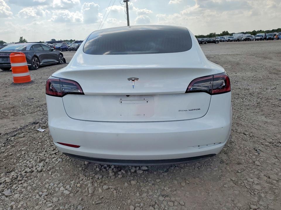 2020 Tesla Model 3 მანქანა იყიდება აუქციონზე, vin: 5YJ3E1EB3LF667357, აუქციონის ნომერი: 70269116