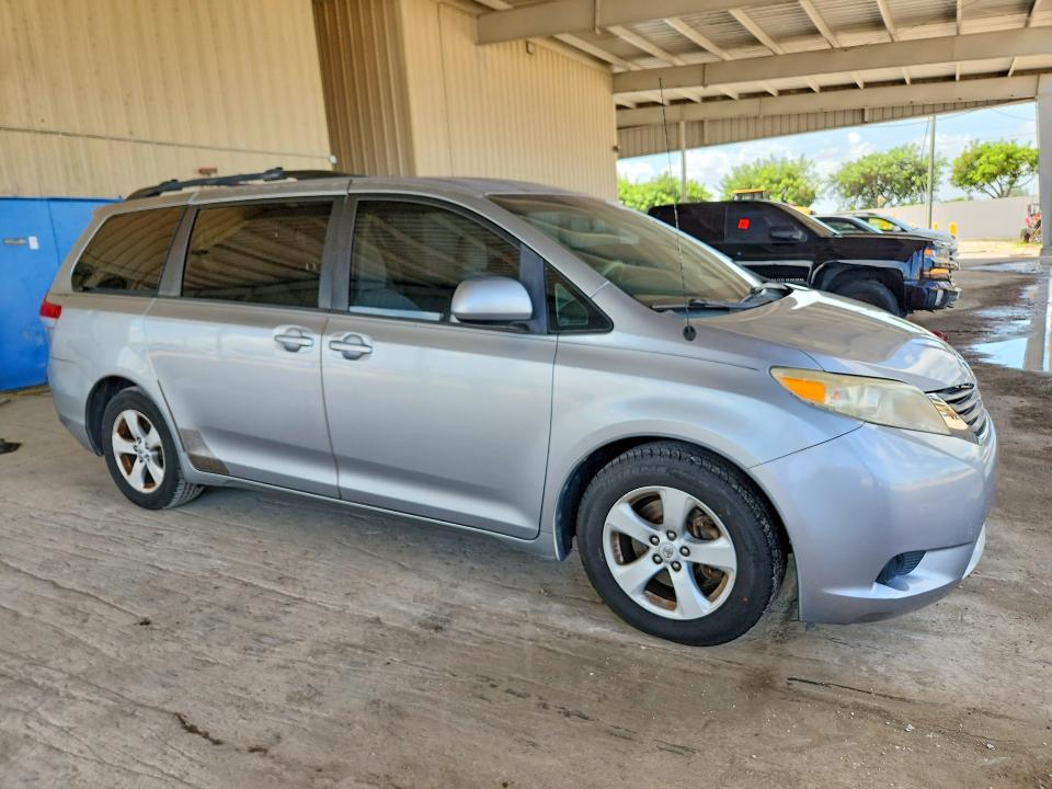 Aukcja sprzedaży 2011 Toyota Sienna, vin: 5TDKK3DC0BS041530, numer aukcji: 69064606
