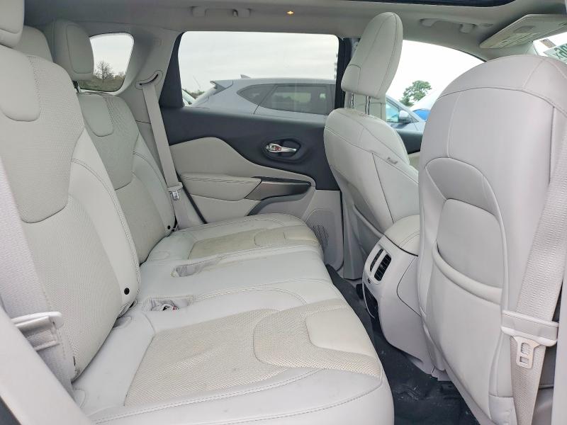 67604606 :رقم المزاد ، 1C4PJMDX3KD462199 vin ، 2019 Jeep Cherokee مزاد بيع