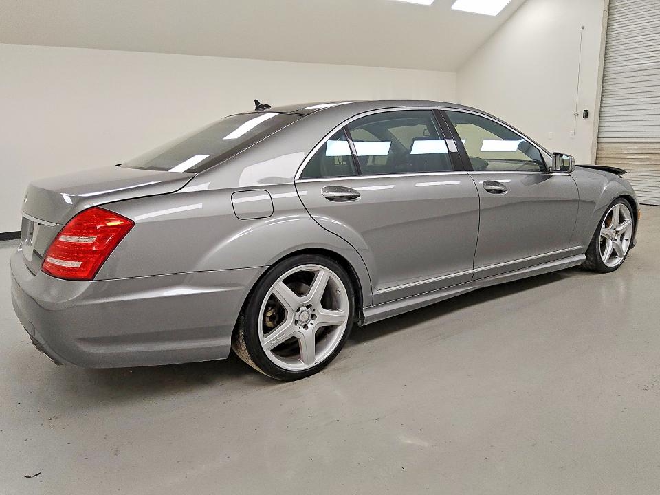 2010 Mercedes-benz S მანქანა იყიდება აუქციონზე, vin: WDDNG7BB9AA342671, აუქციონის ნომერი: 67928446