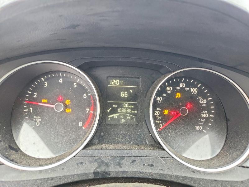 68044296 :رقم المزاد ، 3VW2B7AJ5HM412858 vin ، 2017 Volkswagen Jetta مزاد بيع