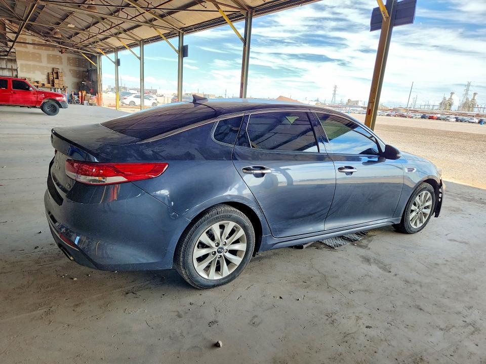 68968196 :رقم المزاد ، 5XXGU4L31JG271133 vin ، 2018 Kia Optima مزاد بيع