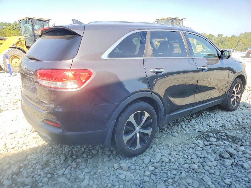 67788266 :رقم المزاد ، 5XYPH4A54JG392565 vin ، 2018 Kia Sorento مزاد بيع