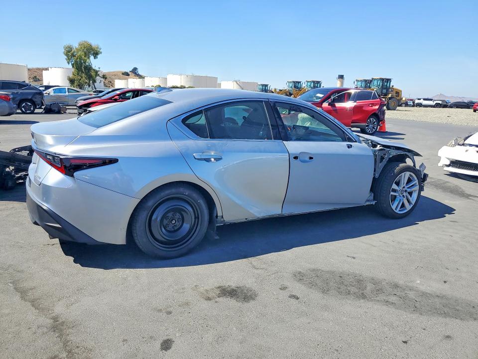 2021 Lexus Is მანქანა იყიდება აუქციონზე, vin: JTHCA1D22M5113600, აუქციონის ნომერი: 70212626