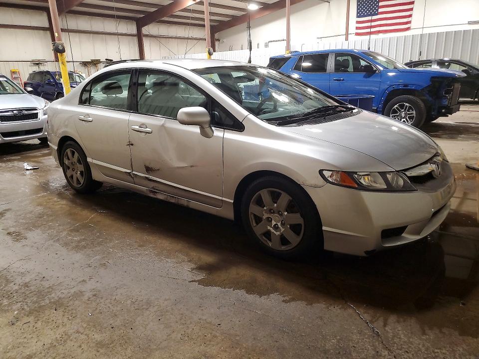 Продажа на аукционе авто 2011 Honda Civic, vin: 2HGFA1F58BH307769, номер лота: 70656616