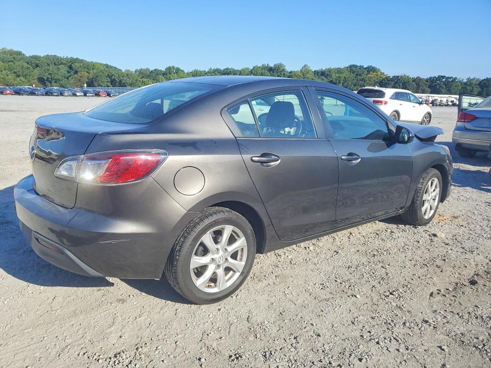 Продаж на аукціоні авто 2011 Mazda 3, vin: JM1BL1VG8B1395604, номер лоту: 68257886