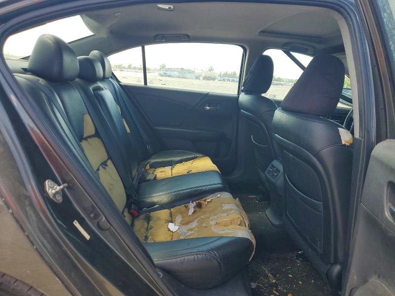 68514926 :رقم المزاد ، 1HGCR2F87EA117637 vin ، 2014 Honda Accord مزاد بيع