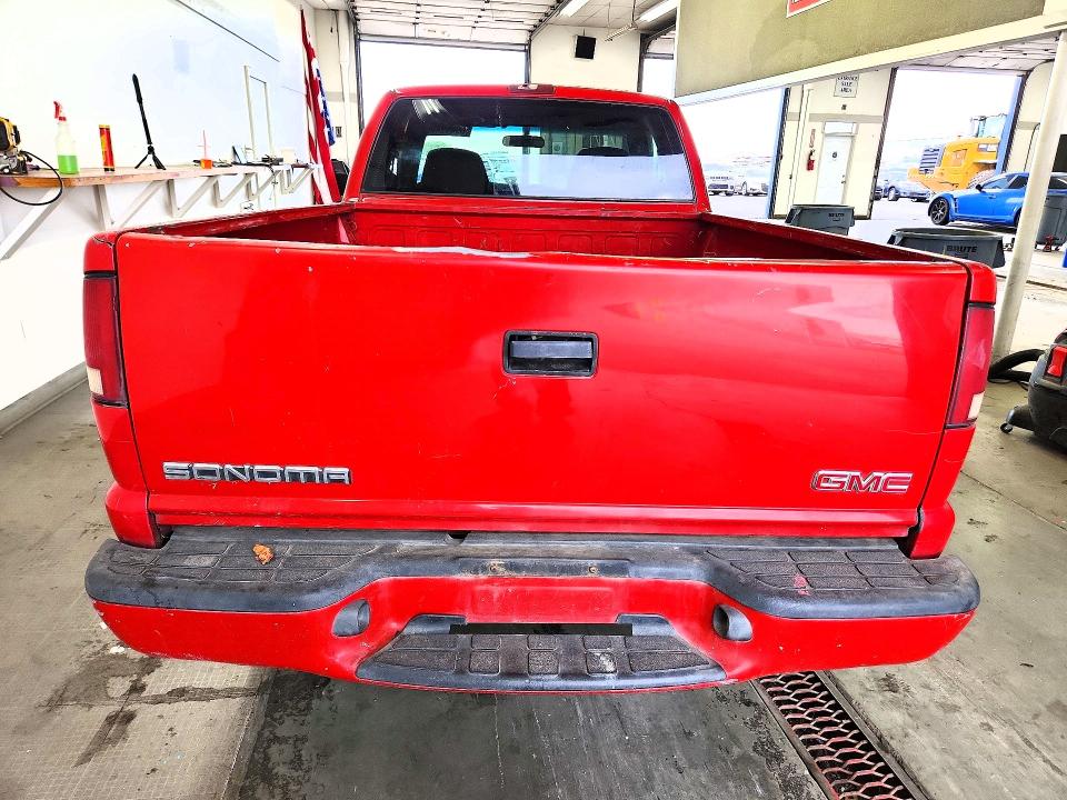Продажа на аукционе авто 2001 Gmc Sonoma, vin: 1GTCS19WX1K130782, номер лота: 69419176
