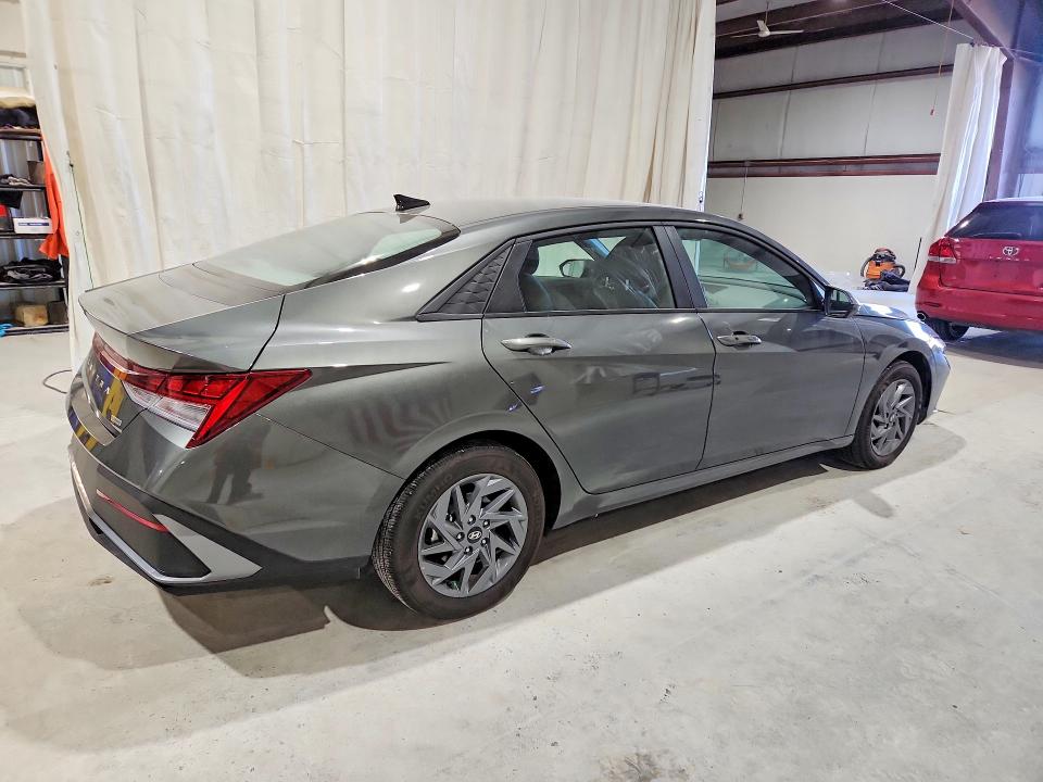 70420576 :رقم المزاد ، KMHLM4DJ6SU159706 vin ، 2025 Hyundai Elantra Hybrid مزاد بيع