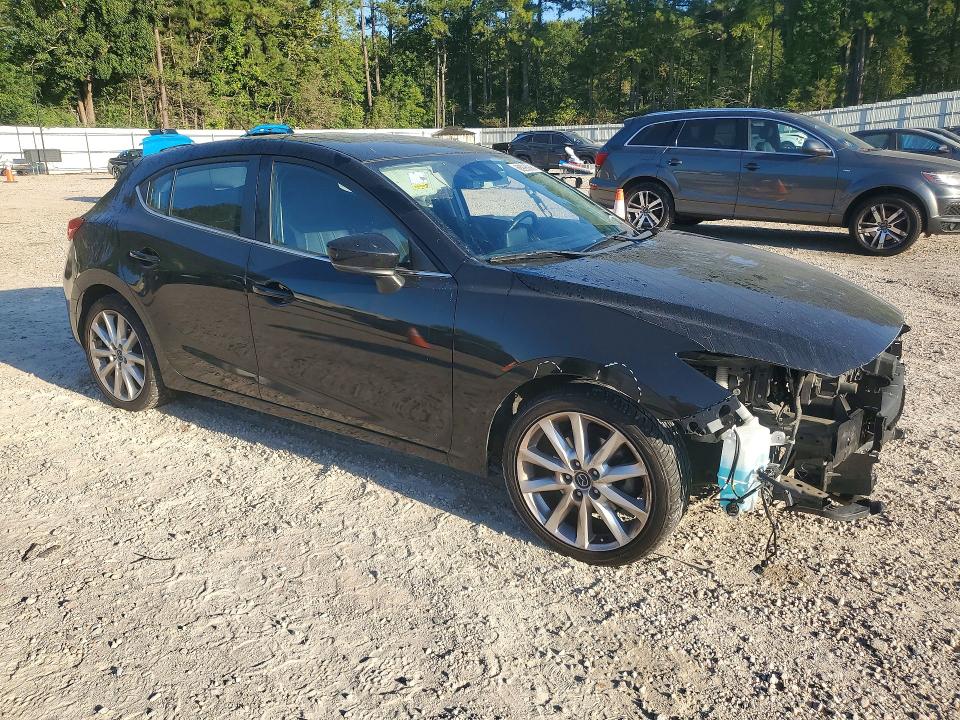 2017 Mazda 3 მანქანა იყიდება აუქციონზე, vin: JM1BN1L39H1129415, აუქციონის ნომერი: 68998936