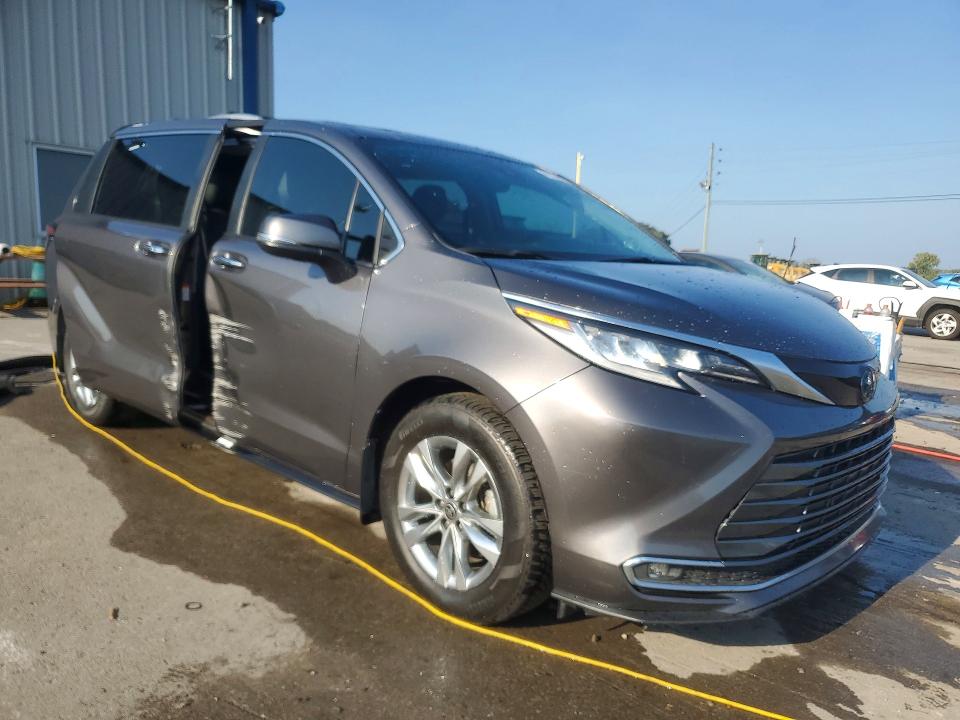 Продажа на аукционе авто 2022 Toyota Sienna, vin: 5TDZRKEC0NS110935, номер лота: 69228866