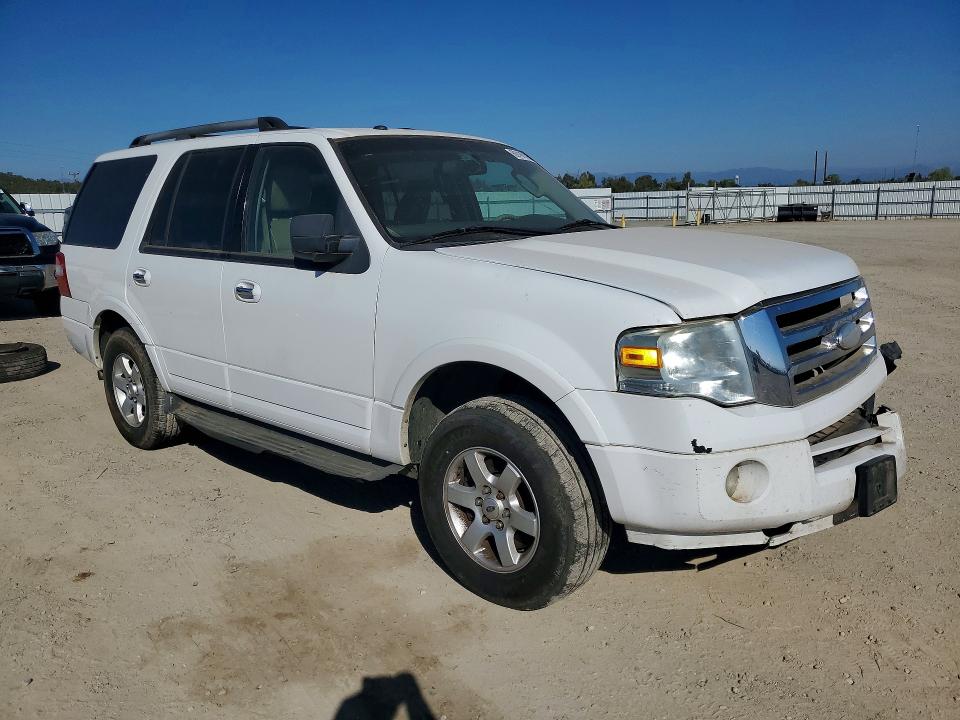 2010 Ford Expedition მანქანა იყიდება აუქციონზე, vin: 1FMJU1G58AEA15975, აუქციონის ნომერი: 69196786