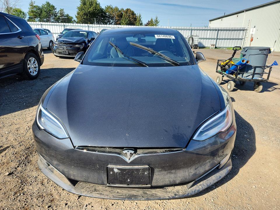 Продажа на аукционе авто 2017 Tesla Model S, vin: 5YJSA1E22HF218542, номер лота: 68140636
