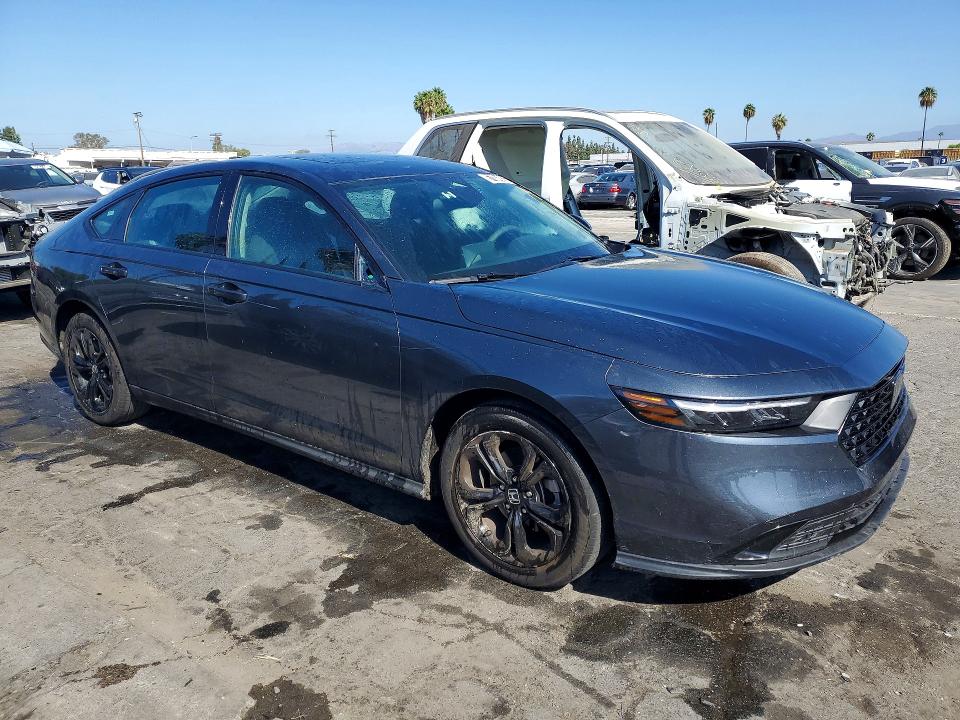 2025 Honda Accord მანქანა იყიდება აუქციონზე, vin: 1HGCY1F45SA087351, აუქციონის ნომერი: 67884626