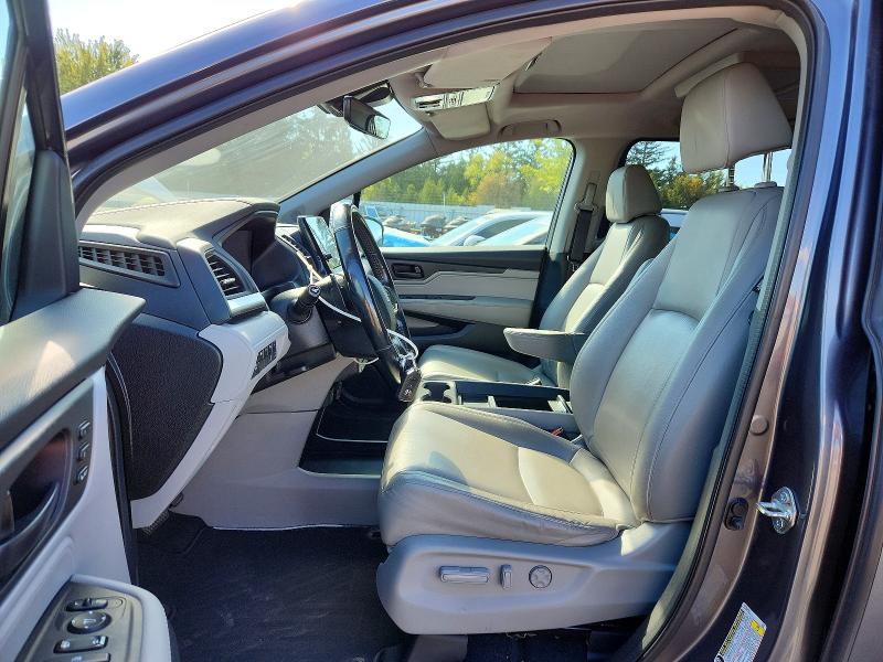 70064866 :رقم المزاد ، 5FNRL6H68JB509069 vin ، 2018 Honda Odyssey مزاد بيع
