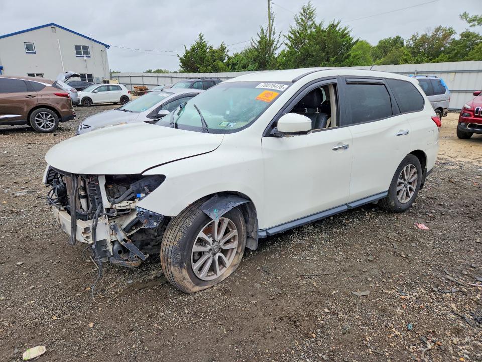 Auction sale of the 2015 Nissan Pathfinder, vin: 5N1AR2MMXFC643400, lot number: 70075476