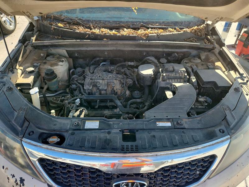 2011 Kia Sorento მანქანა იყიდება აუქციონზე, vin: 5XYKTDA29BG096036, აუქციონის ნომერი: 69343636