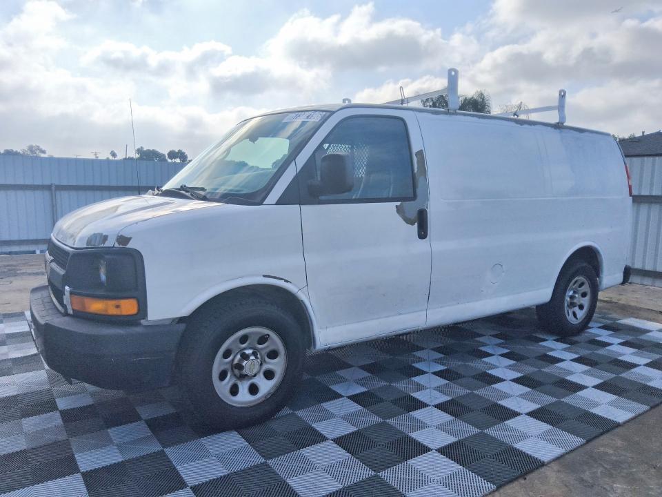 67372196 :رقم المزاد ، 1GCSGAFX4C1144955 vin ، 2012 Chevrolet Express G1500 مزاد بيع