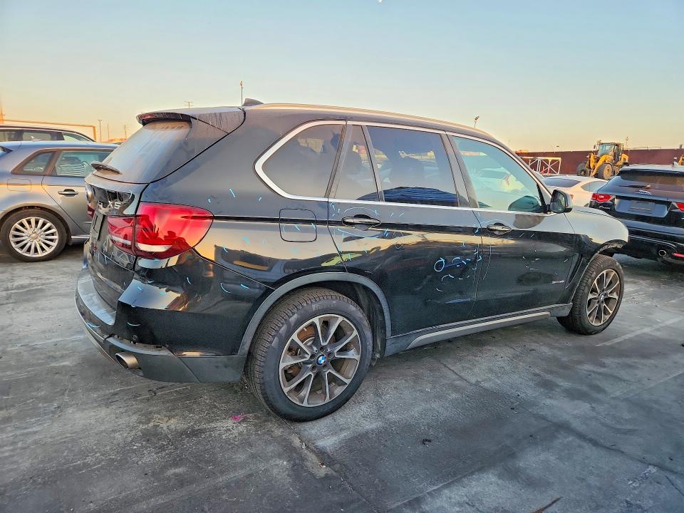 Продажа на аукционе авто 2017 Bmw X5, vin: 5UXKR2C37H0W43276, номер лота: 69988666