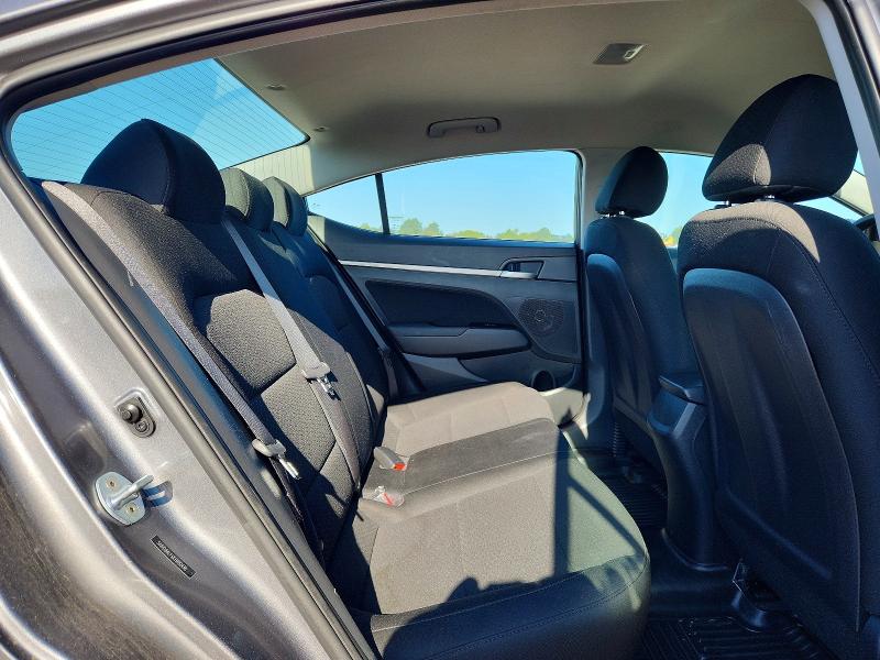 68710696 :رقم المزاد ، 5NPD84LF5KH482438 vin ، 2019 Hyundai Elantra مزاد بيع