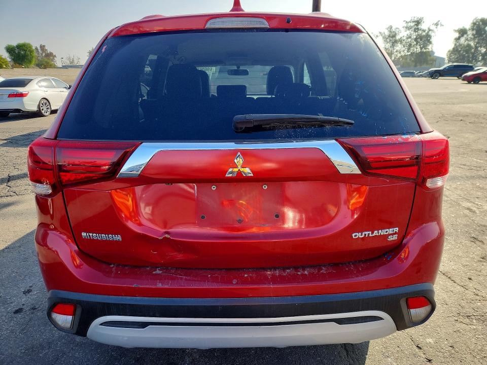 Продажа на аукционе авто 2019 Mitsubishi Outlander, vin: JA4AZ3A39KZ021412, номер лота: 69606866