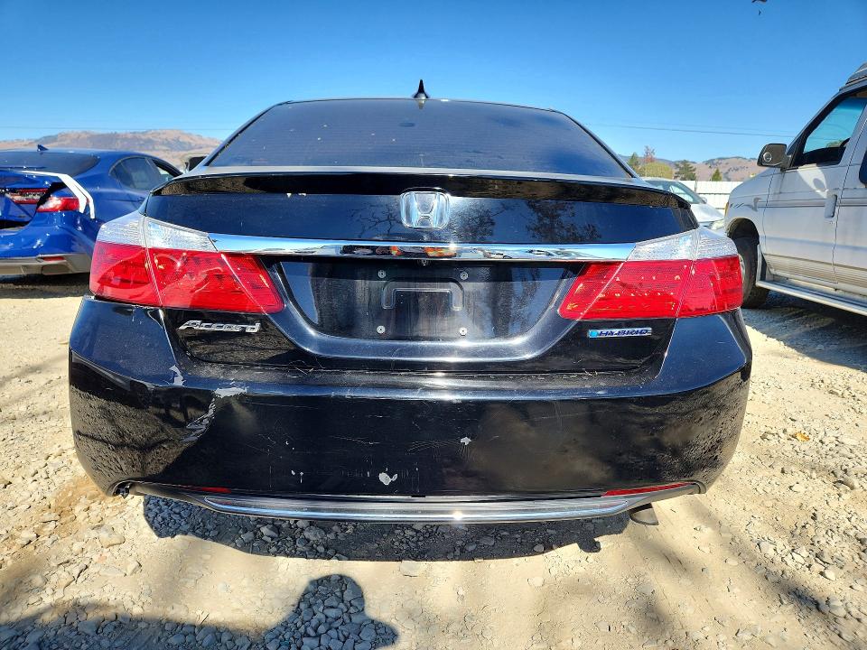 68260586 :رقم المزاد ، 1HGCR6F53FA012320 vin ، 2015 Honda Accord مزاد بيع