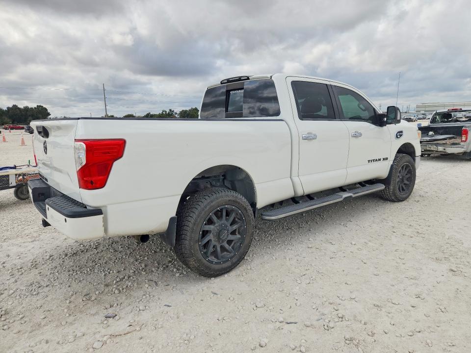 2017 Nissan Titan Xd მანქანა იყიდება აუქციონზე, vin: 1N6BA1F28HN517756, აუქციონის ნომერი: 70284146
