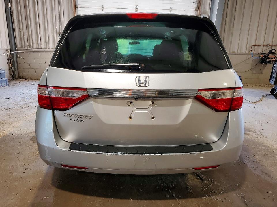 68956696 :رقم المزاد ، 5FNRL5H24DB042941         vin ، 2013 Honda Odyssey مزاد بيع