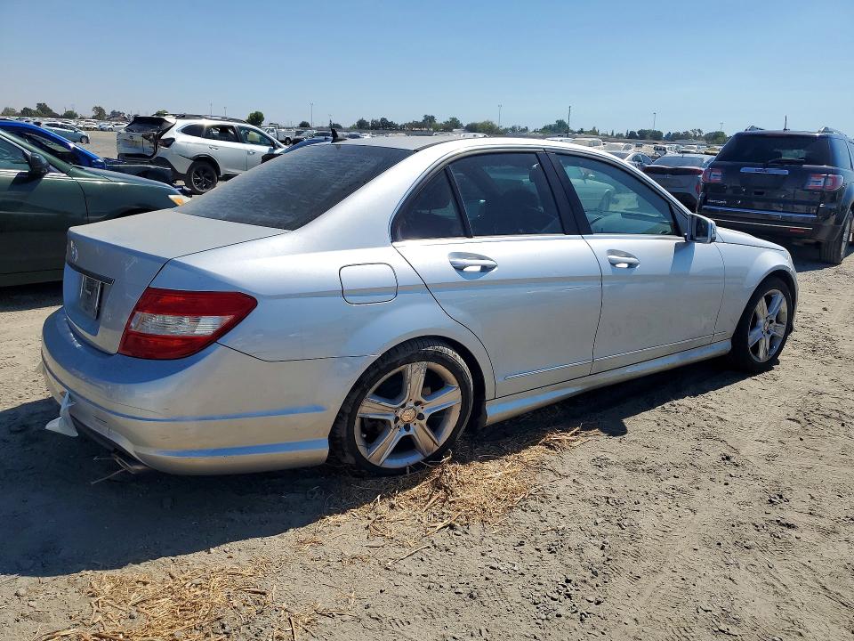 2010 Mercedes-benz C მანქანა იყიდება აუქციონზე, vin: WDDGF5EB5AR116687, აუქციონის ნომერი: 68803836