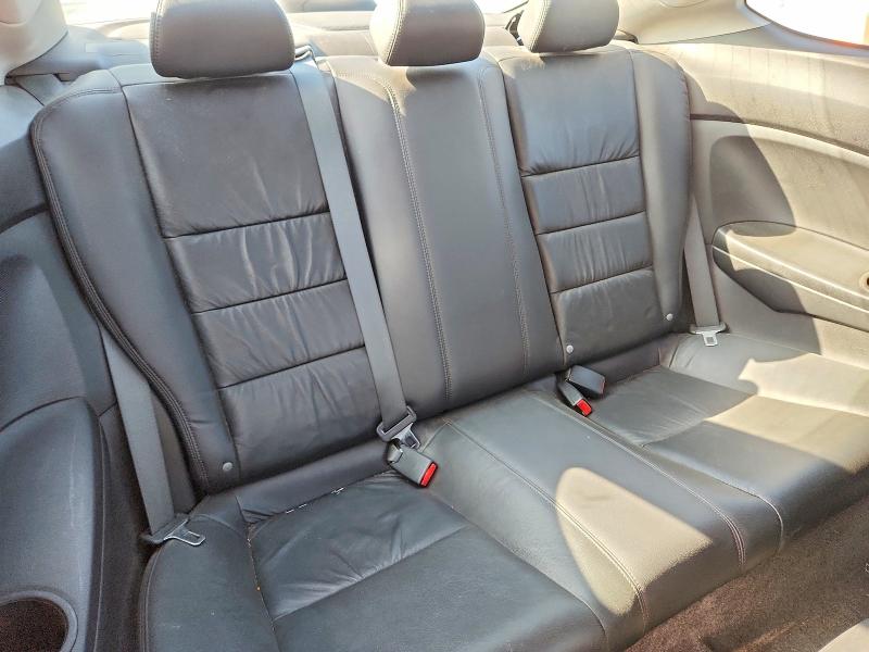 68049146 :رقم المزاد ، 1HGCS1B87BA005355 vin ، 2011 Honda Accord مزاد بيع